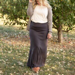 Popana charcoal grey maxi stretchy skirt size elastic  waistband XL